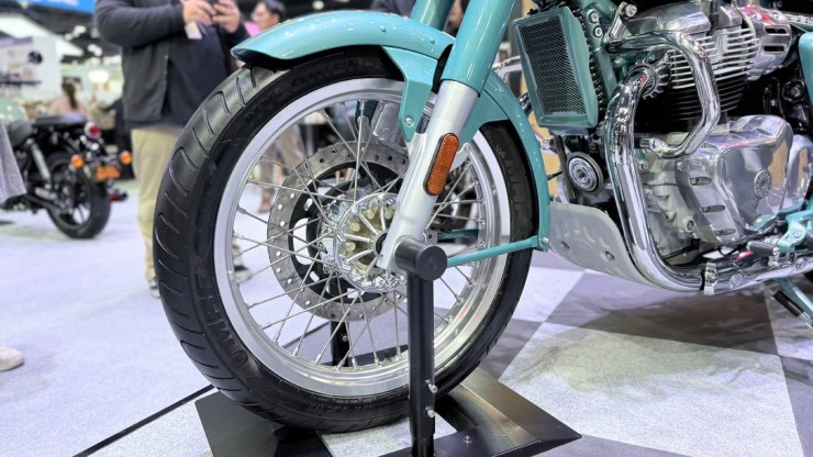 Ngắm xế nổ Royal Enfield Classic 650 với chất cổ điển đẹp không tì vết - 7