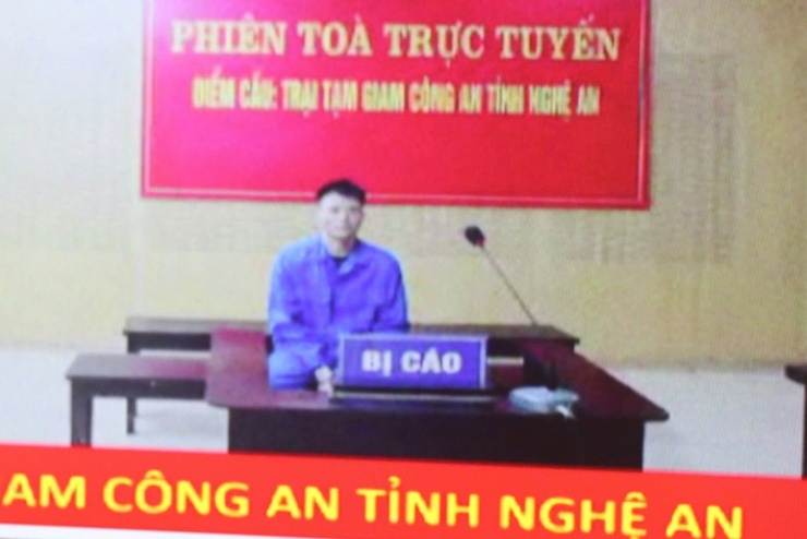 Bị cáo Phạm Văn Đức. Ảnh chụp qua màn hình.
