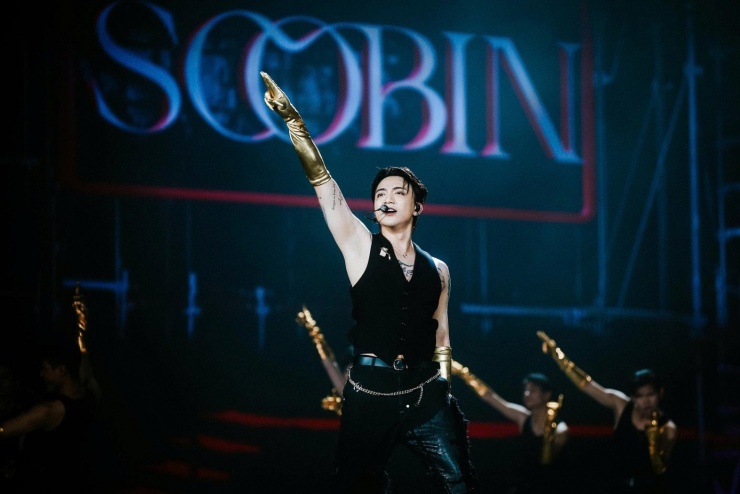 Soobin bùng nổ trong đêm live concert.