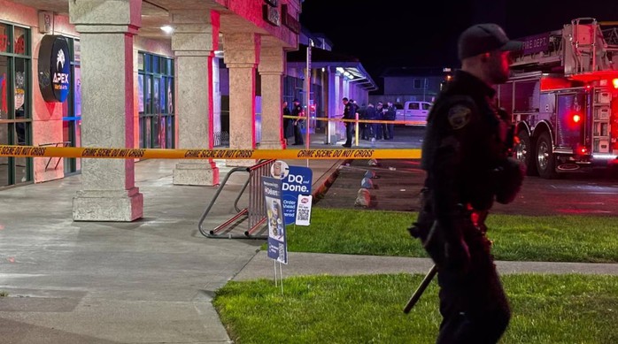Cảnh sát phong tỏa hiện trường vụ xả súng khiến ít nhất 4 người thiệt mạng ở Mỹ. Ảnh: KXTV