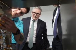 Nỗ lực tái thiết quan hệ với EU của Thủ tướng Anh Keir Starmer vấp phải “đá tảng”