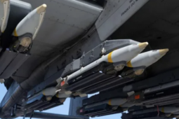 Vì sao Mỹ khẩn cấp đòi Lebanon trả ngay lập tức bom GBU-39B?