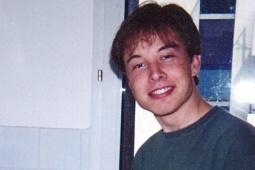 Đường học vấn lạ thường của người giàu nhất thế giới, bỏ học tiến sĩ sau 2 ngày