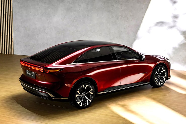 Mazda 6e có giá khởi điểm khoảng hơn&nbsp;1 triệu baht tại thị trường Thái Lan