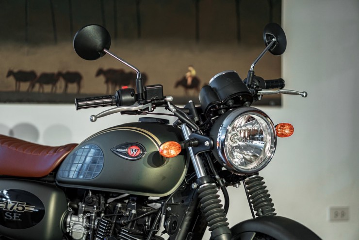 Giá môtô Kawasaki W175 mới nhất, ưu đãi hơn 6 triệu đồng - 2