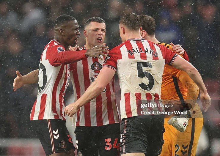 Sunderland viết tiếp chuyện cổ tích
