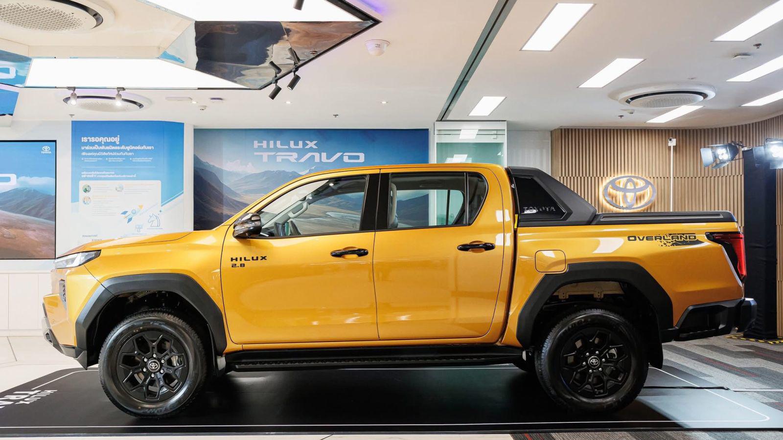 Toyota Hilux mới tại Việt Nam nhiều khả năng sẽ loại bỏ hoàn toàn tùy chọn động cơ dầu 2.4L.