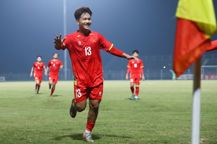 Trực tiếp bóng đá U17 Việt Nam - U17 Malaysia: Sỹ Bách ghi bàn thứ 4, thăng hoa rực rỡ (Hết giờ) - 4