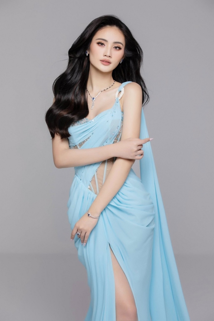 50 cô gái có cơ hội kế nhiệm hoa hậu Ý Nhi - 10