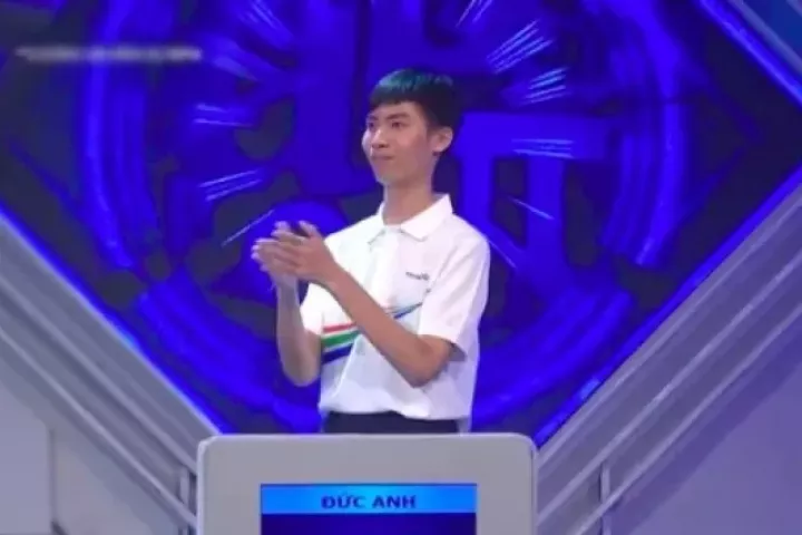 Nam sinh Hải Phòng thắng cách biệt, giành vòng nguyệt quế Đường lên đỉnh Olympia