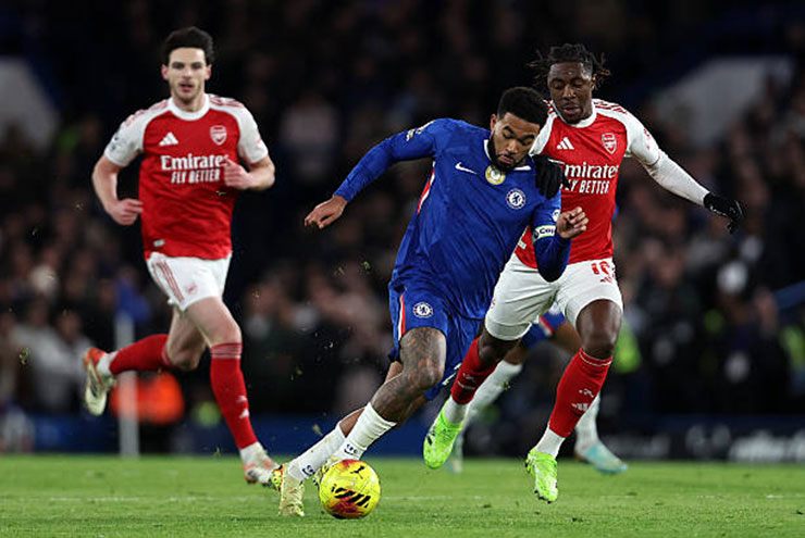 Chelsea 10 người vẫn khiến Arsenal vất vả: "Quái thú" lu mờ Rice, toàn diện nhất bóng đá Anh