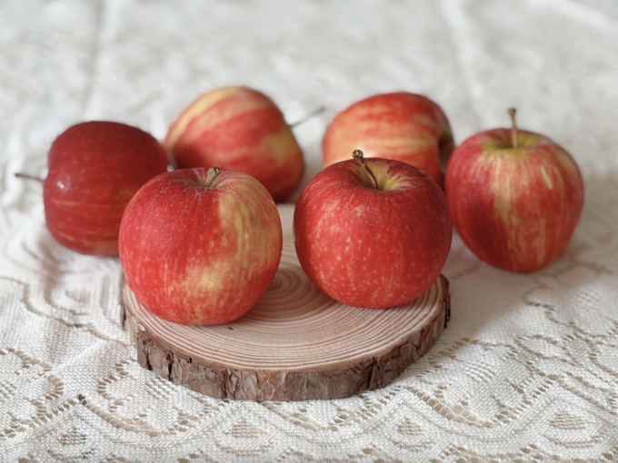Táo có đặc tính chống ung thư, thúc đẩy sức khỏe não bộ và tăng cường chức năng miễn dịch. Ảnh: Bảo Bảo