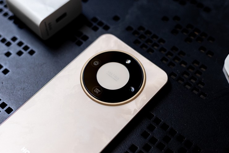 Những bức ảnh đầu tiên của&nbsp;Honor X9d tiết lộ thiết kế khá&nbsp;sáng tạo của sản phẩm này.