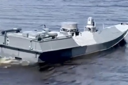 Nga lên tiếng việc xuồng tự sát Ukraine gây nổ lớn hai tàu chở dầu ở Biển Đen