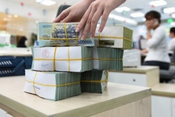 Kinh doanh - Bất ngờ lượng tiền nhàn rỗi người dân đang gửi ngân hàng lấy lãi