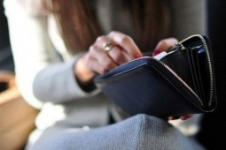 Từ 15/12, kiểm soát thu nhập của vợ hoặc chồng sẽ bị phạt đến 30 triệu đồng