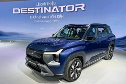 Mitsubishi công bố giá bán dòng xe Destinator tại Việt Nam