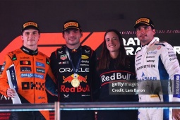 Đua xe F1, Qatar GP: Verstappen thắng lớn, chờ cuộc chiến "tam mã" đoạt ngôi vương 2025