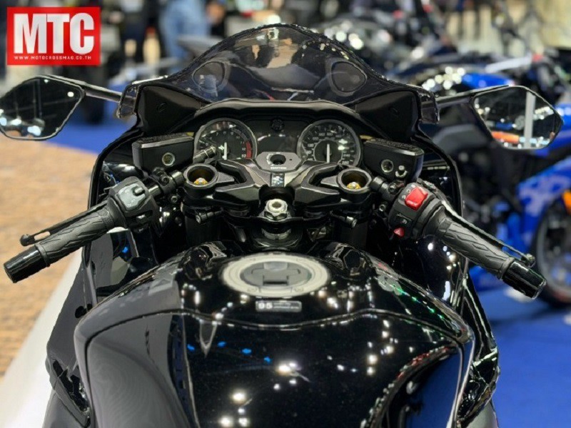 "Huyền thoại" Hayabusa 2026 ra mắt: Thiết kế đẹp, giá dễ tiếp cận - 3