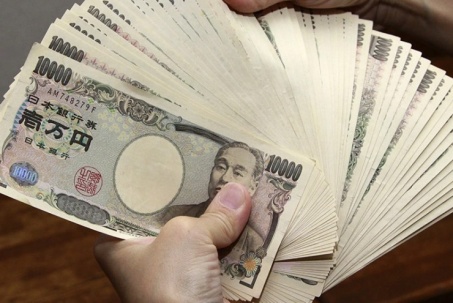 Yên tăng tốc sau cảnh báo cứng rắn từ Ngân hàng Trung ương Nhật Bản