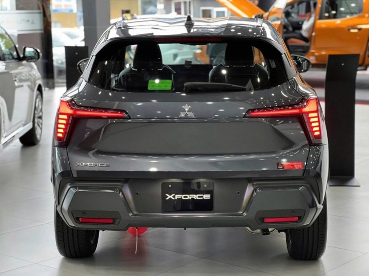 Mitsubishi Xforce giảm giá gần 100 triệu đồng tại đại lý - 4