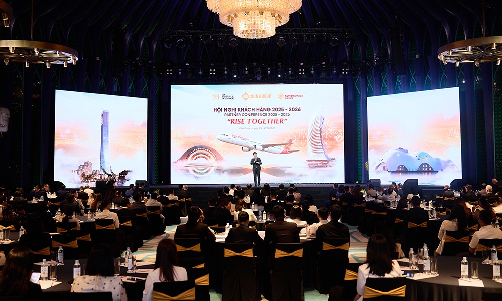 Hội nghị khách hàng có sự tham gia của hơn 200 đối tác lớn