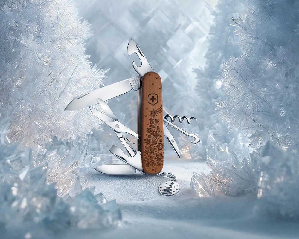 Bộ sưu tập dao xếp Climber Wood Winter Magic 2025 phiên bản giới hạn (Nguồn: Victorinox)