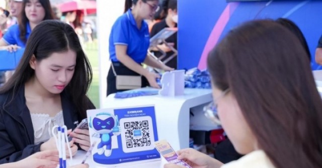 Tài khoản có số dư dưới 500.000 đồng/tháng sẽ b...