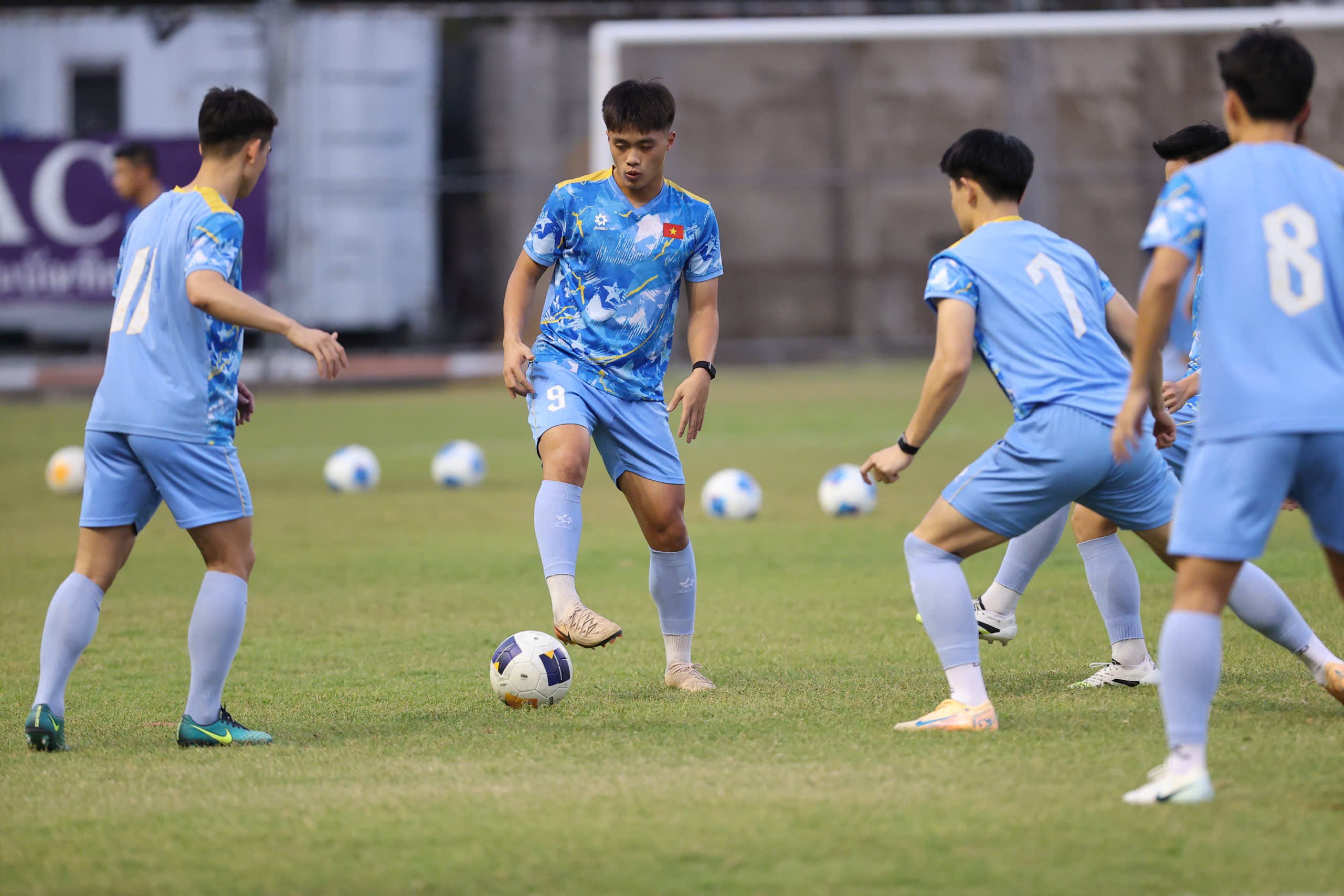 Đội trưởng U22 Việt Nam quyết "săn vàng" ở SEA Games, thận trọng trước U22 Lào - 7