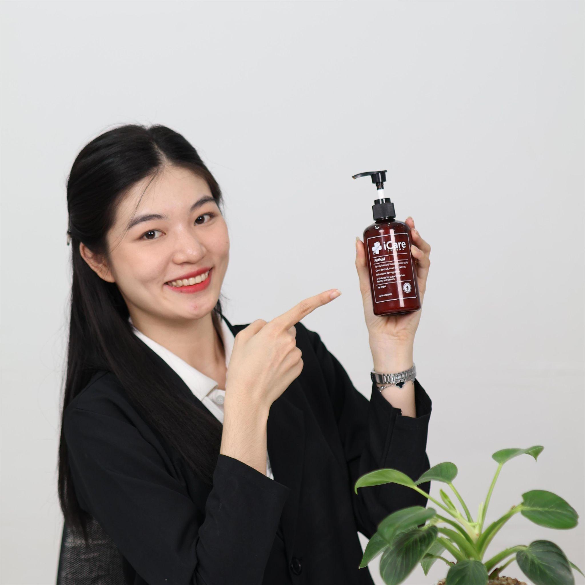 Chị Minh Anh - Khách hàng nhà iCare