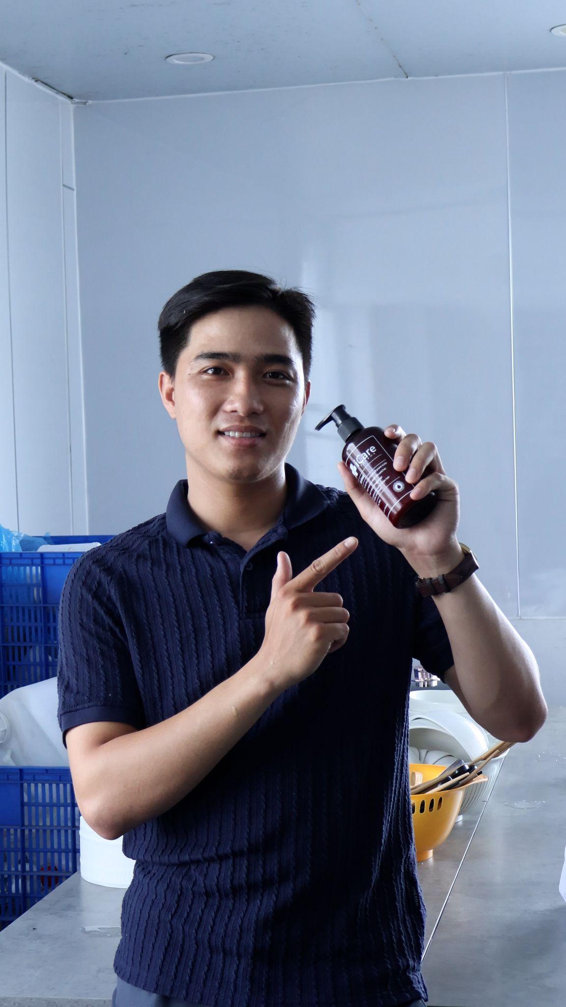 Anh Tín 27 tuổi - TPHCM