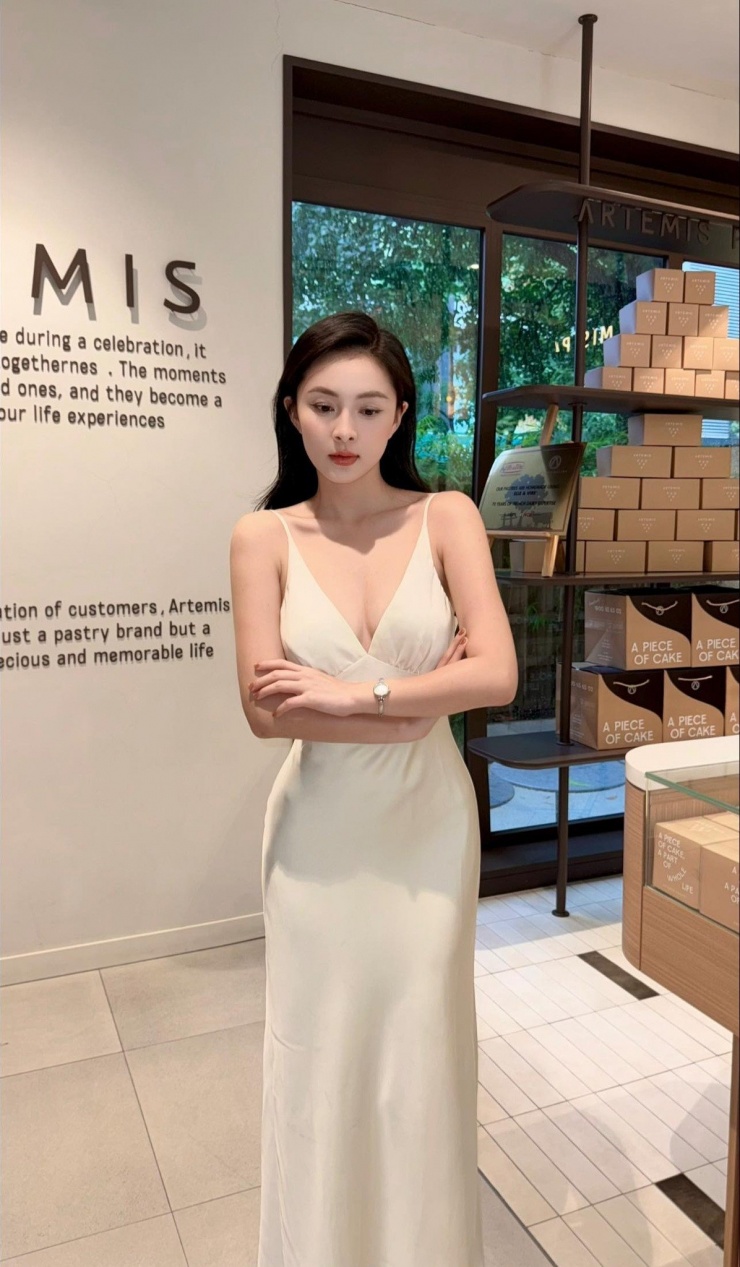 Nhan sắc đời thực của cô gái bán đứng người yêu đang bị ném đá trên phim VTV - 11