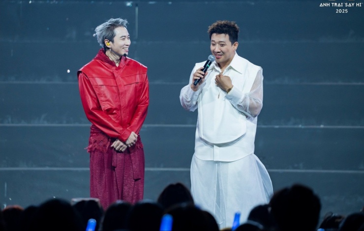 Cuộc đua bình chọn tạo căng thẳng trong chung kết Anh trai say hi.