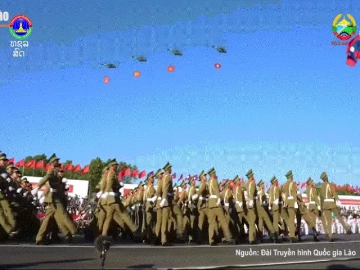 Video: Toàn cảnh lễ diễu binh, diễu hành kỷ niệm 50 năm Quốc khánh Lào