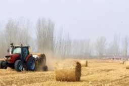 Cách Trung Quốc kiếm tiền từ rơm rạ: Nông dân chở rác đổi tiền mặt mỗi ngày