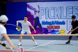 'Mỏ vàng' nghìn tỷ từ pickleball