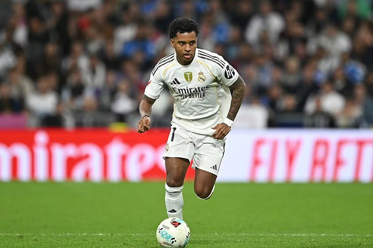 Phi vụ Rodrygo sang Liverpool hoàn toàn có thể diễn ra nếu Liverpool chịu chi
