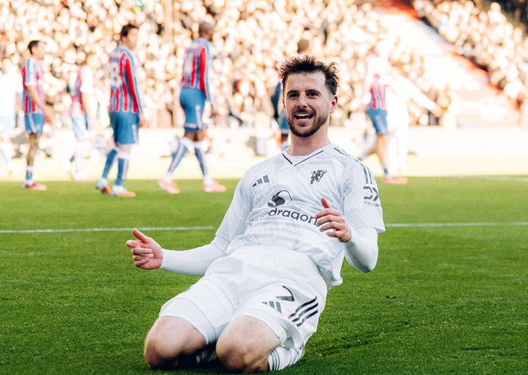 Mount ghi bàn thắng ấn định chiến thắng cho MU trước Crystal Palace và ngày càng trở thành nhân tố quan trọng dưới thời HLV Amorim