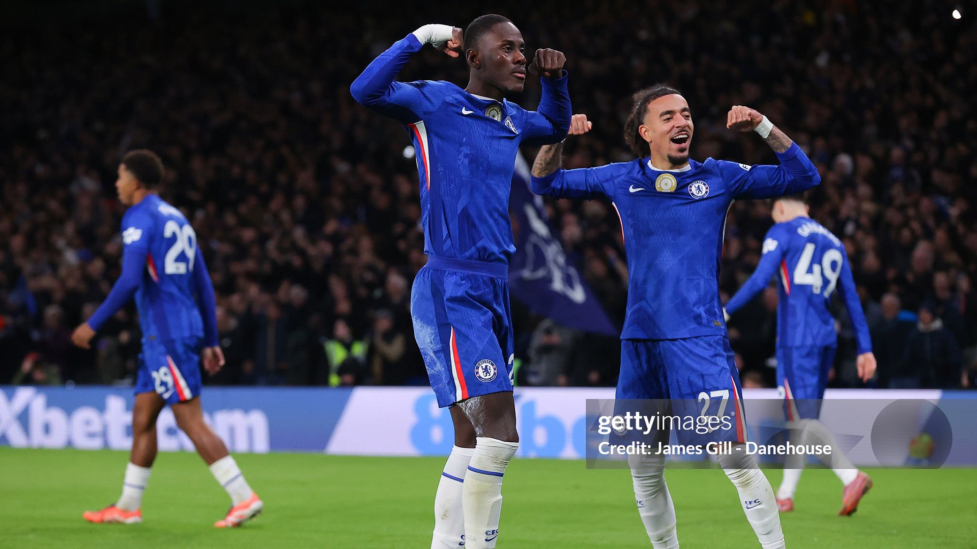 Lạ lùng Chelsea: Từ 