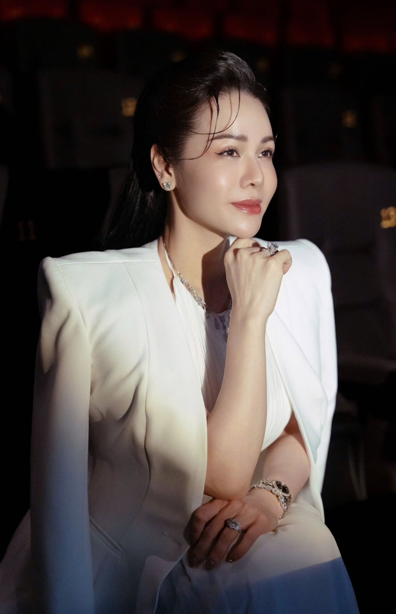 Nhật Kim Anh lên tiếng kịp thời, mong bảo vệ danh dự cũng như định hướng dư luận.