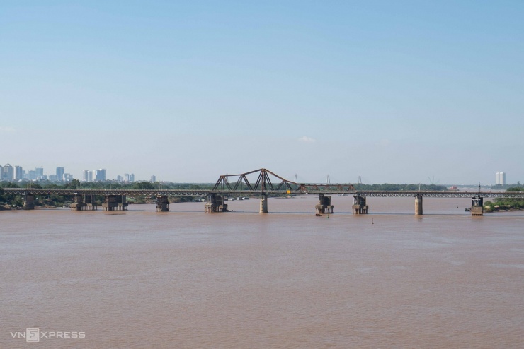 Hà Nội ô nhiễm không khí từ sáng đến đêm - 7