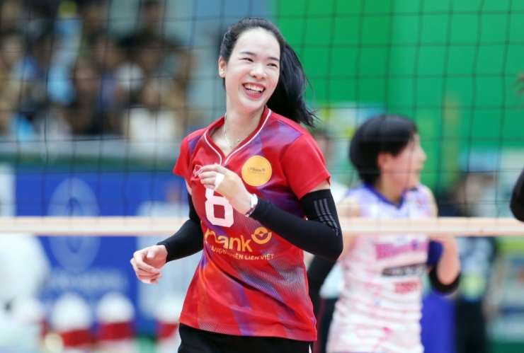 Nhan sắc của 'hoa khôi' cầm cờ cho Việt Nam ở SEA Games 33 - 7