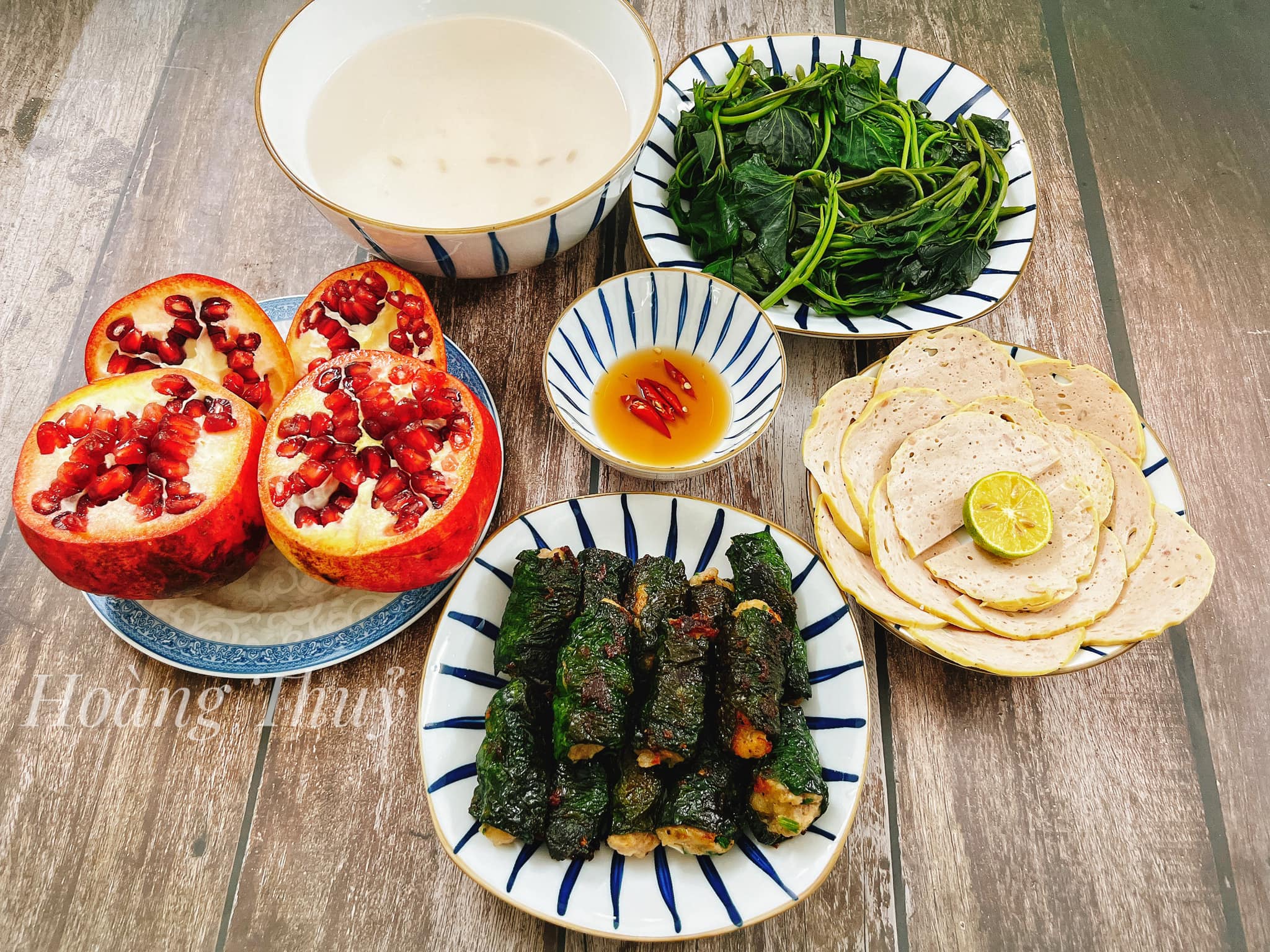 Chả lá lốt - Giò - Rau muống luộc - Lựu