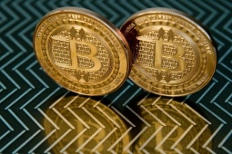 Bitcoin tiếp tục tăng mạnh, bật lên đỉnh hai tuần: Đợt hồi phục này có bền vững?