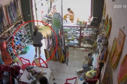 Clip: Ninja phóng xe trốn CSGT khiến ai cũng sững sờ