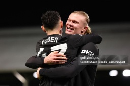 Haaland xứng danh  " thiên hạ đệ nhất trăm bàn " , Man City công làm thủ phá thành thói xấu