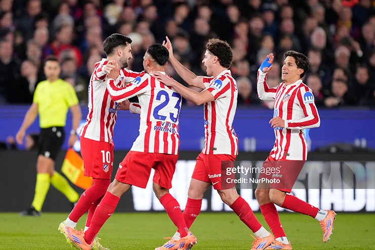 Trực tiếp bóng đá Barcelona - Atletico Madrid: Torres "kết liễu" (La Liga) (Hết giờ) - 1