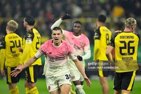 Video bóng đá Dortmund - Leverkusen: Sao gốc Việt hóa người hùng (Cúp Quốc gia Đức)