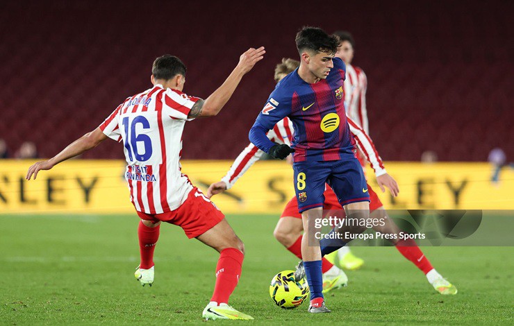 Pedri tỏa sáng rực rỡ trước Atletico Madrid