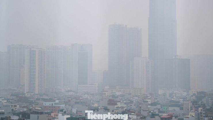 Bụi mù bao phủ Thủ đô: Người Hà Nội vật lộn đối phó với cảnh ‘mắt cay, thở khó’ - 14